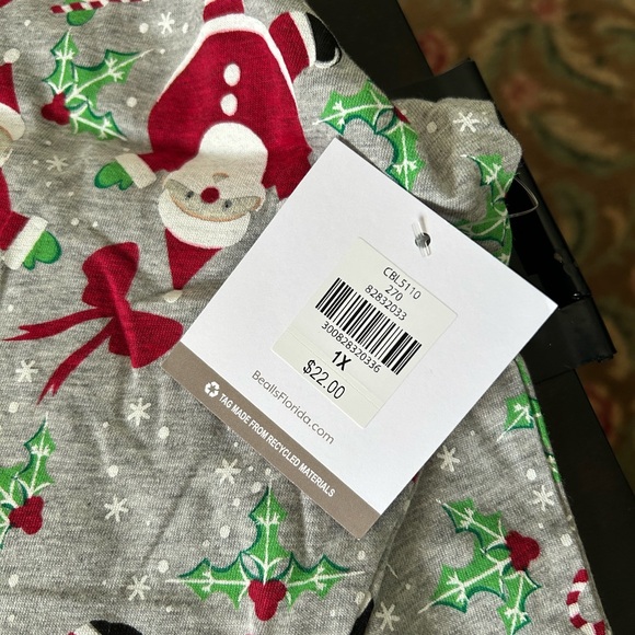 Festive Santa Print 3/4 Sleeve Top V-Neck - Picture 2 of 11